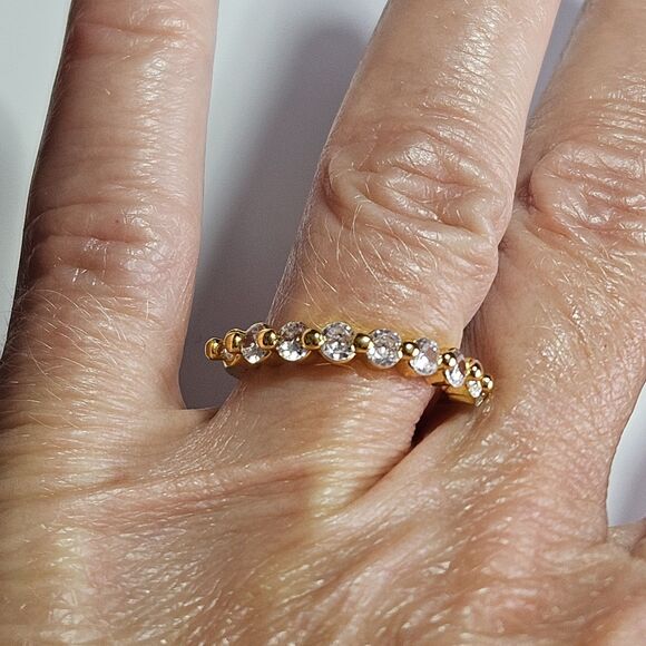 *Sale* Gold Tone Clear Rhinestone Stackable Ring Size 5.5 - Picture 6 of 13